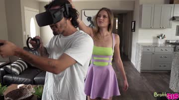 I thought my stepsis ask me to fuck her when she wearing VR