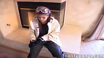 Naughty topaga ski teen goes solo