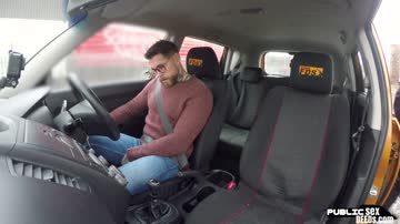 Busty brit driving student publicly cockrides on front seat
