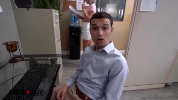 New office intern is my asshole boss daughter