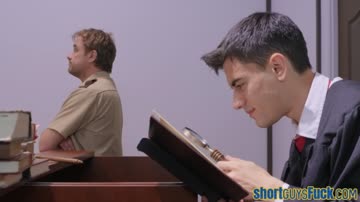 Curvy MILF deepthroats before plowed by short guy at court