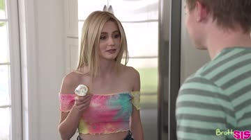 Alicia Williams Stepbrother Little Dicky