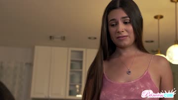 Sorry to my cute stepsis i thought i can control my dick