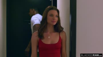 Jaycee Starr - Make Yourself Comfortable