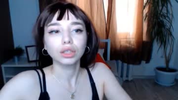 Brunette Babe Naughty Hot Cam Show