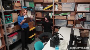 Krissy Lynn Shoplyfter