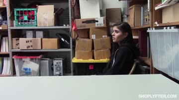 Katya Rodriguez Shoplyfter