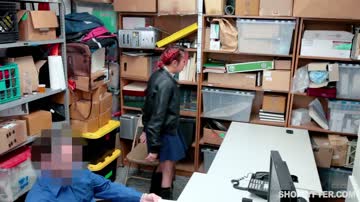 Christy Love Shoplyfter