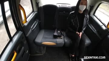 Quick money for sexy student