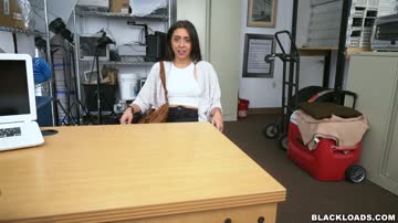 Lilly Hall BlackLoads