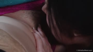 Amilie & Bianca B - Room To Share