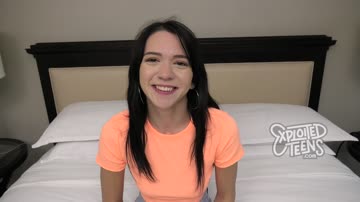 Sexy brunette college girl slobbers on a fat dick