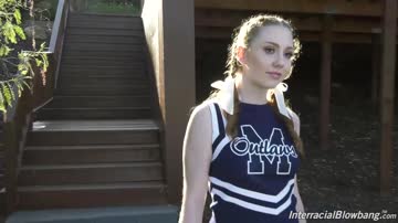 cheerleader arietta adams manages to sucks off the whole team of brothas.