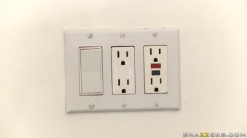 BREAKING HOT MILF ASS - DIANA PRINCE