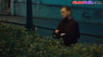 Teenager picked up before getting fucked from behind in car