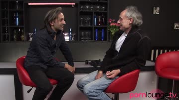 Petite blonde in threeway fucks old dude