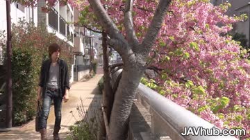 JAVHUB Mira Hasegawa wants to cheer up her friend