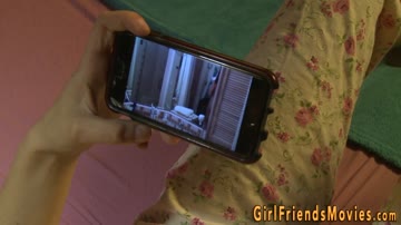 Horny lesbian teen tribbing babe