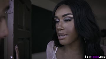 Ebony babe Ashley Aleigh blackmailed by horny ex