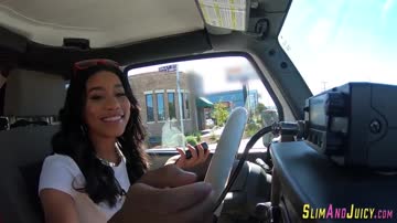 Big butt black teen rides cock