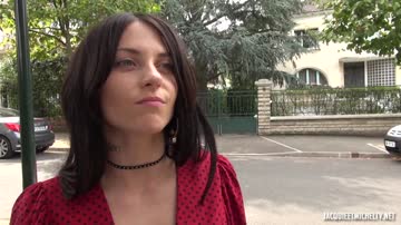 Jessica, 27 Years Old, Pro Dancer And Atomic Bomb