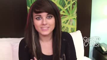 Petite russian teen sucks a fat cock in this amateur teen movie