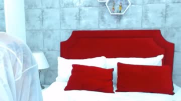 Brunette Babe Naked Fantasies Performance