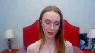 Blonde Babe Good Exposure Naughty