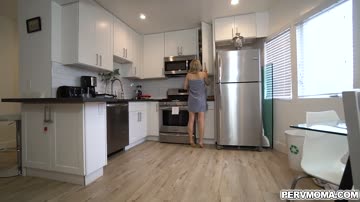 Alix Lynx lets her stepson enjoys her sweet milf coochie