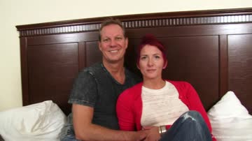 Sex crazed amateur couple are ready to bang