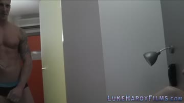 British ho gets threeway fucked