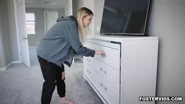 Foster parents disciplined daugter Kenna for stealing