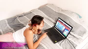 Brunette amateur playing OppaBet before blowjob POV