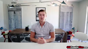 Bro figured out a formula for how to fuck stepsisters