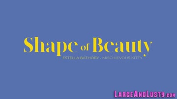 Big tattooed gorgeous lesbians