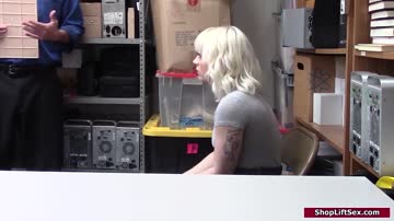 Tattooed 19yo thief facefucked and banged by horny officer