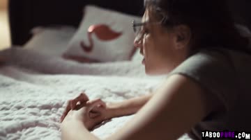 Teen Gia is a good girl that has some sexual urges