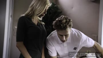 Milf and teen get railed and suck