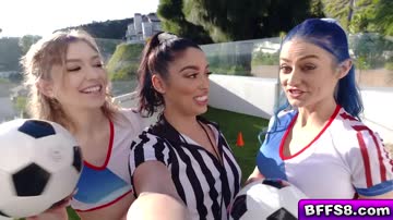 Hot sexy babes sharing the studs yummy man meat