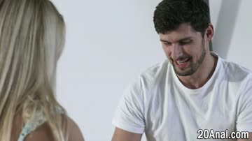 Blonde gets anal banging and cum spraying