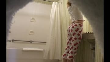 erections because of my stepsister