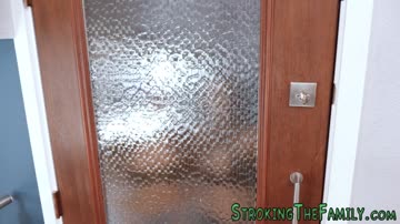 Taboo milf gets facial after riding