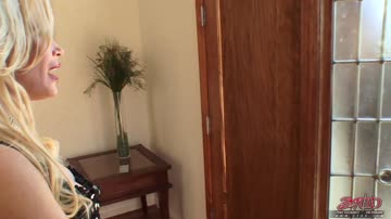 Creaming Mom