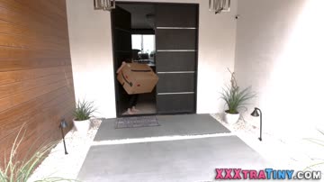 Tiny teenage asian sucks shlong
