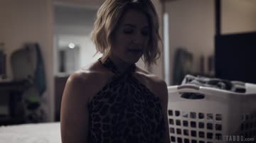 Kit Mercer Mom