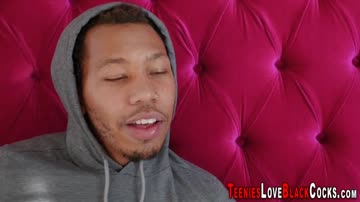 Big butt teen gets facialized