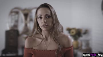 A creamy big load for agoraphobic Abigail Mac form an intruder