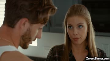 Stepmom Britney Amber spreads her hungry MILF cunt