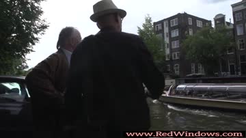 Dtuch hooker pussylicked by older guy