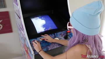Little asian skank with small tits rides